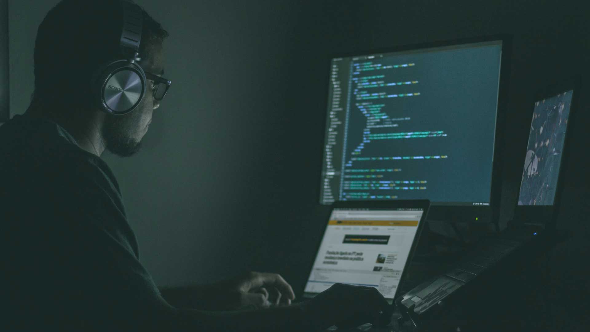 cyber2FEATUREDIMAGE