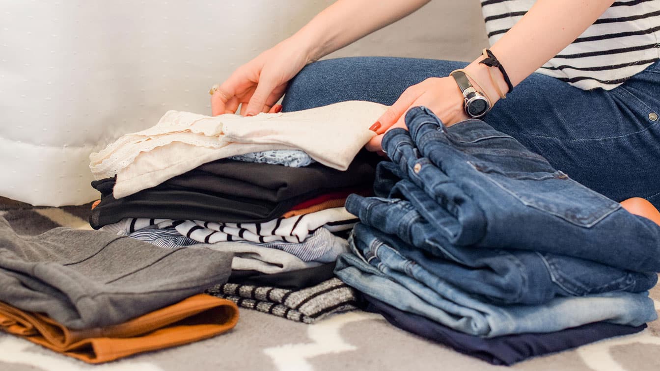 SellingClothesFEATUREDIMAGE